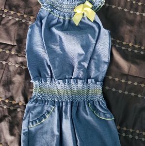 Cute girl romper shorts in size 5